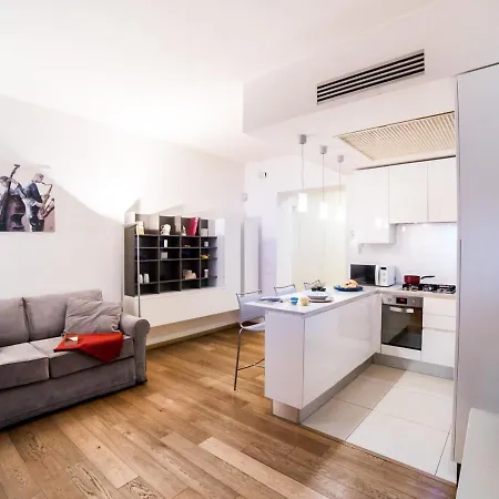 Rent In * Rome